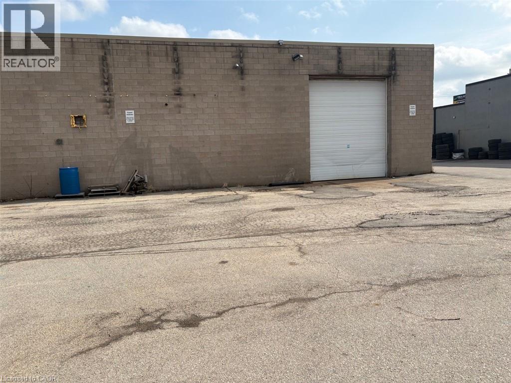 325 Millen Road Unit# 1, Stoney Creek, Ontario  L8E 2H3 - Photo 11 - 40811376