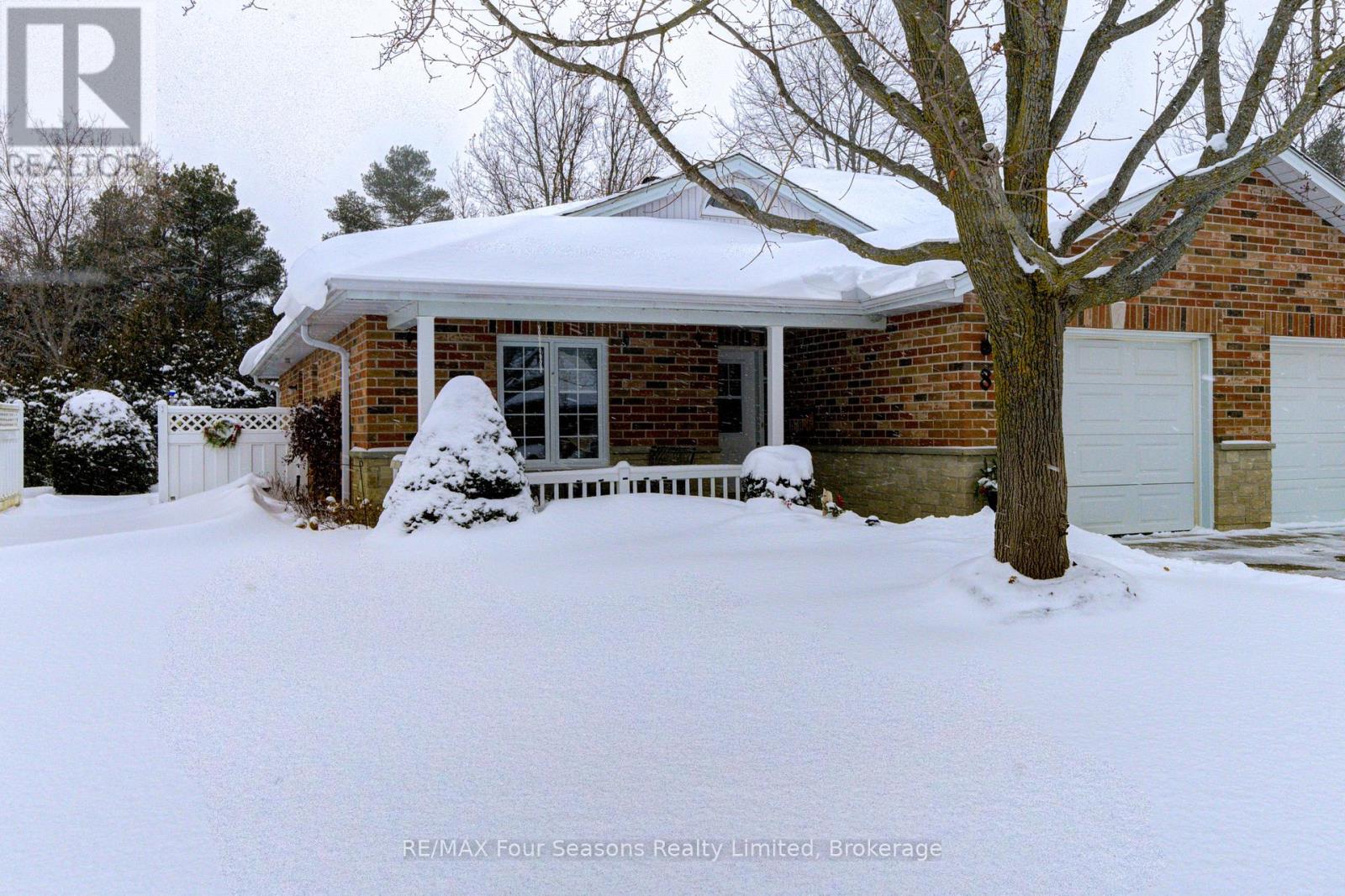 8 - 275 Huron Street, Clearview, Ontario  L0M 1S0 - Photo 2 - S12870374