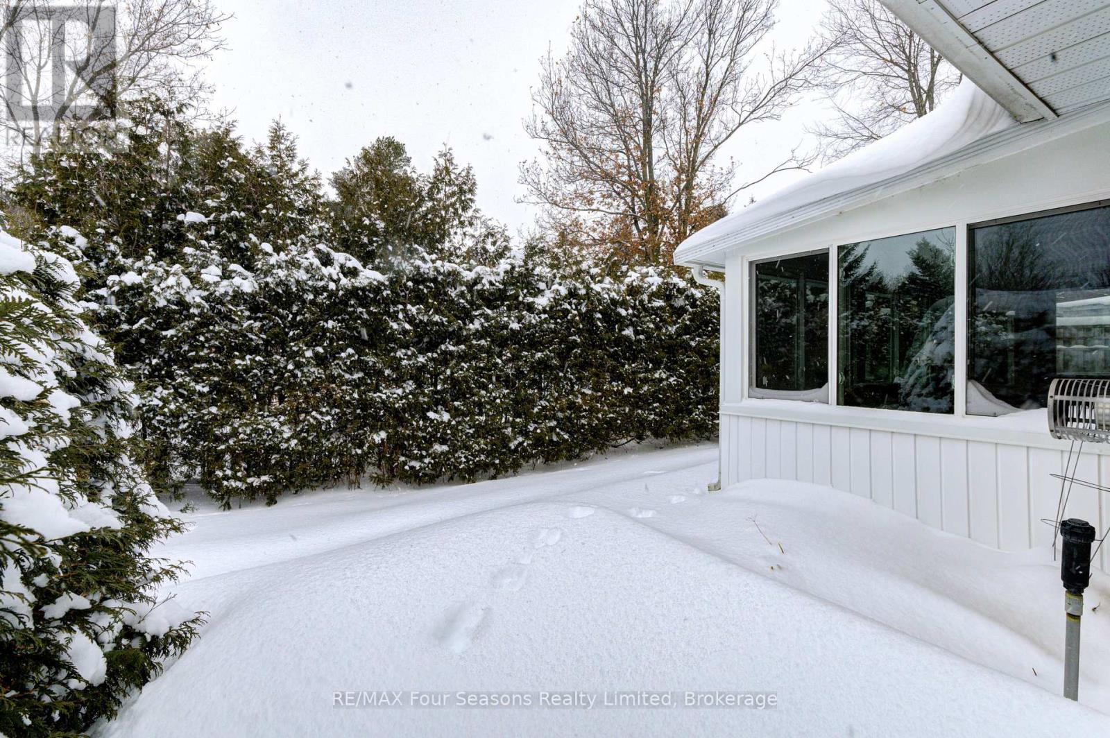 8 - 275 Huron Street, Clearview, Ontario  L0M 1S0 - Photo 34 - S12870374