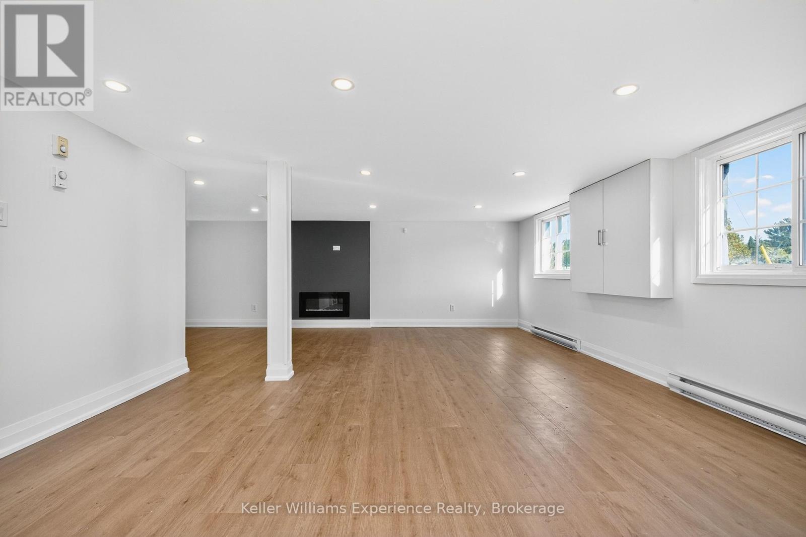 556 Champlain Road, Tiny, Ontario  L9M 0C2 - Photo 27 - S12870566