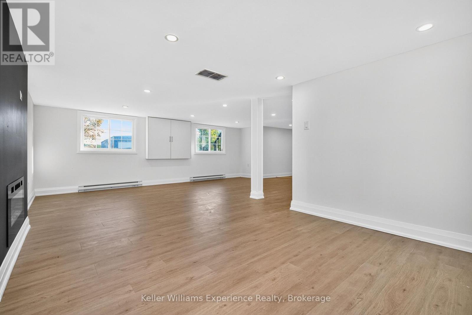 556 Champlain Road, Tiny, Ontario  L9M 0C2 - Photo 30 - S12870566