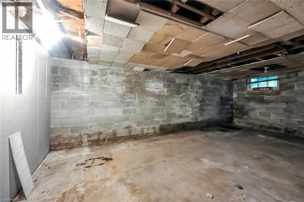 2918 Upper James Street, Hamilton, Ontario  L0R 1W0 - Photo 35 - 40810540