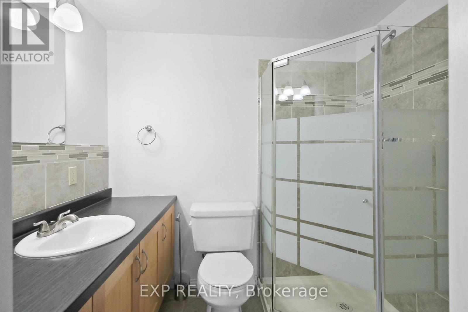 104 - 9 Centre Street S, Greater Napanee, Ontario  K7R 3X3 - Photo 15 - X12870702