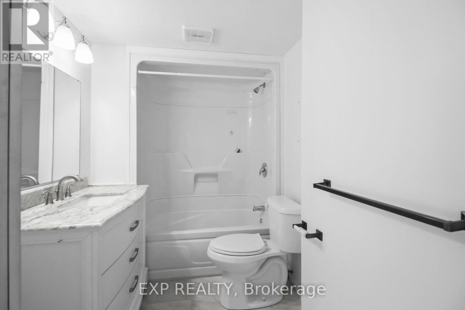 104 - 9 Centre Street S, Greater Napanee, Ontario  K7R 3X3 - Photo 29 - X12870702