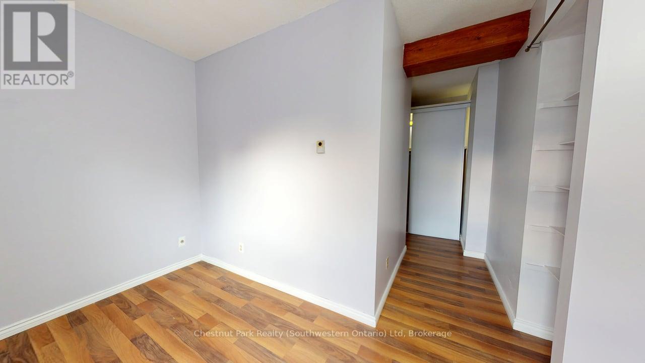 201 - 97 Farquhar Street, Guelph, Ontario  N1H 3N4 - Photo 12 - X12870594