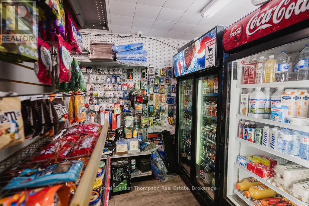 2370 Eagle Lake Road, Machar, Ontario  P0A 1X0 - Photo 9 - X12870618