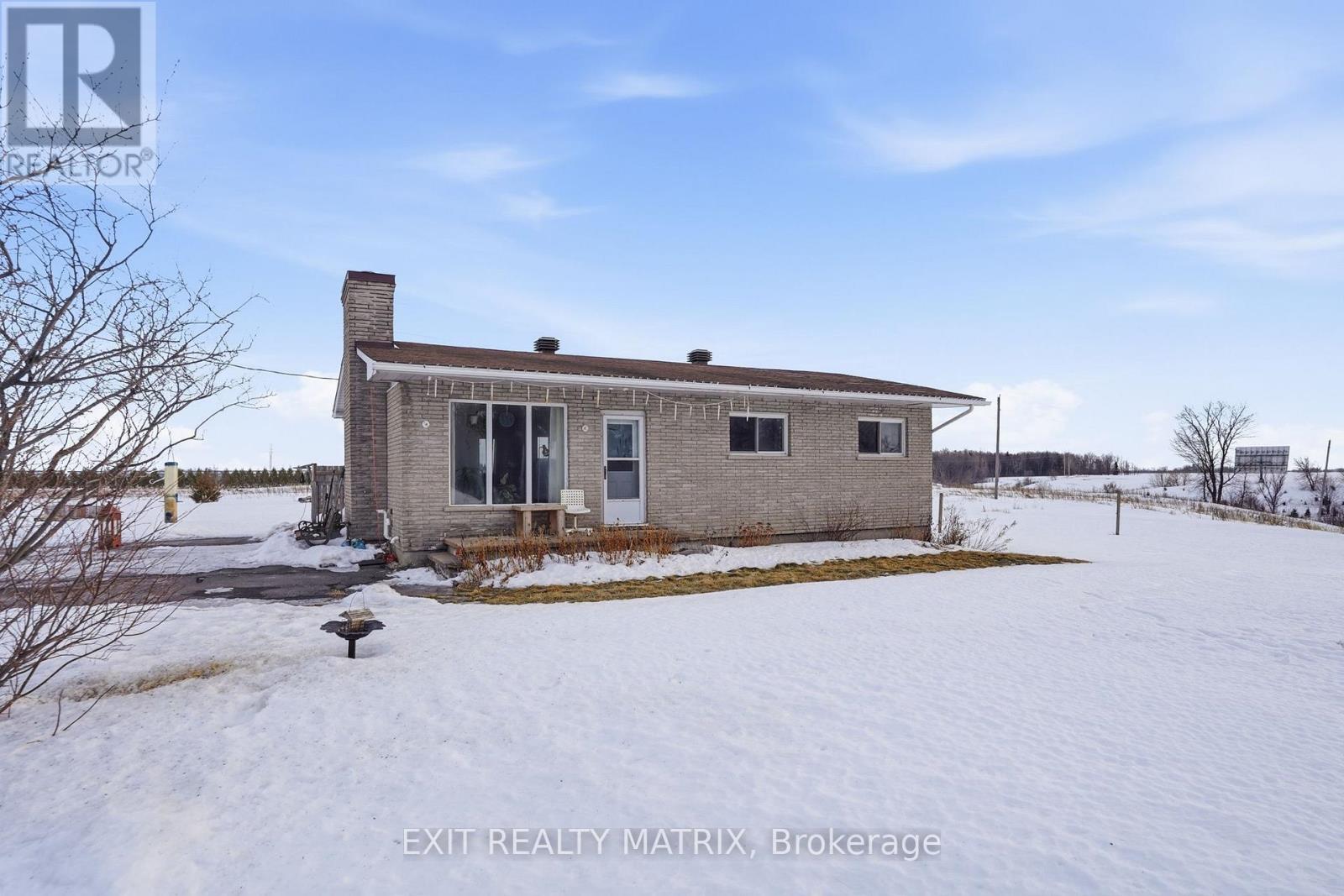 3505-3511 County Road 17 Road, Alfred And Plantagenet, Ontario  K0B 1A0 - Photo 1 - X12870682