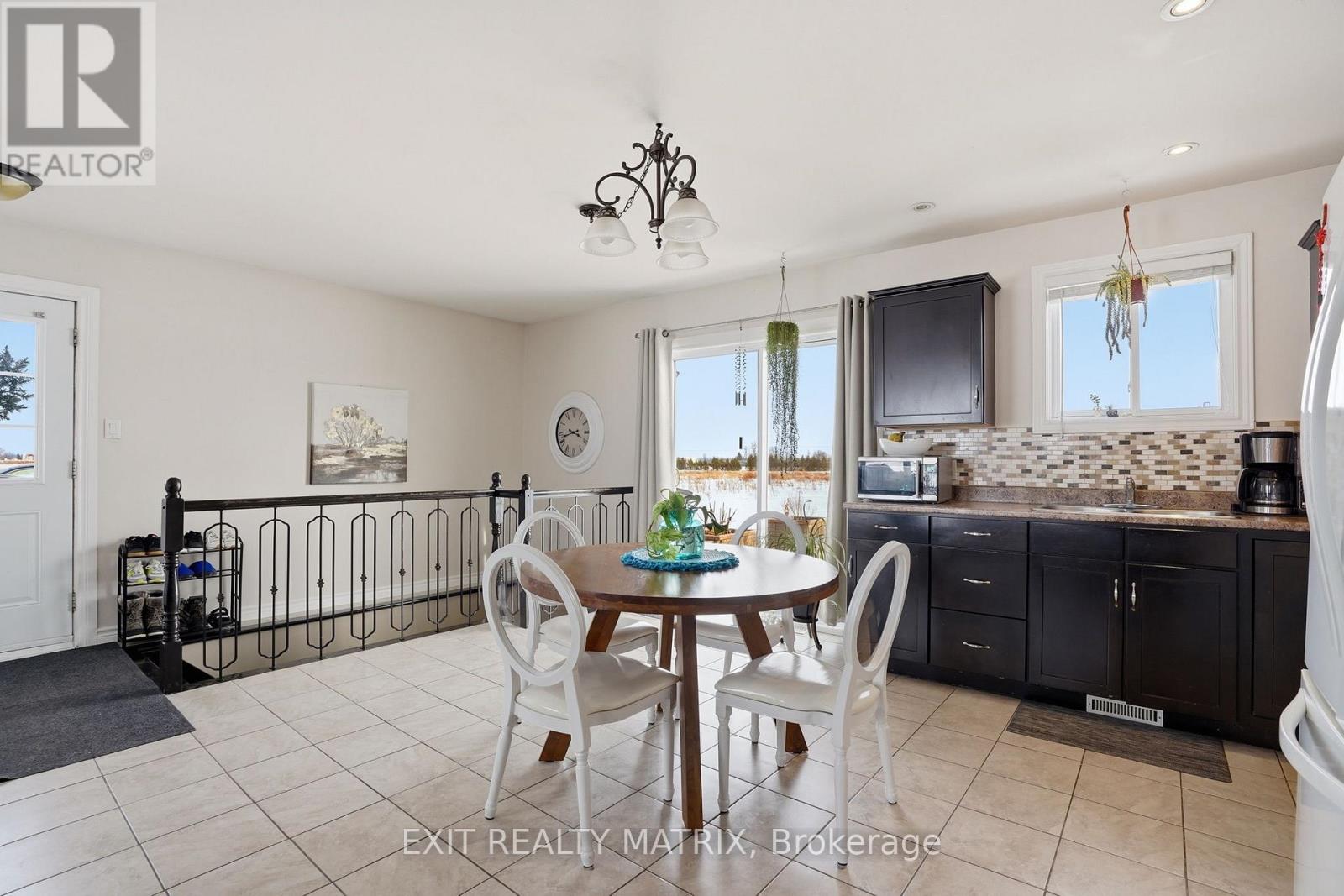 3505-3511 County Road 17 Road, Alfred And Plantagenet, Ontario  K0B 1A0 - Photo 6 - X12870682