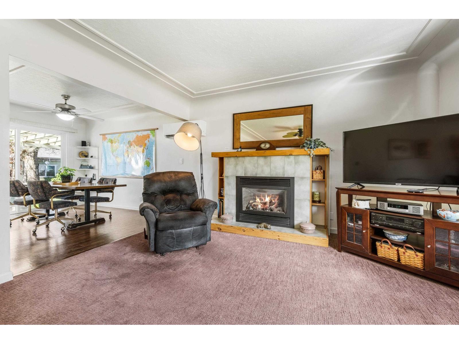 9719 Hazel Street, Chilliwack Proper East, Chilliwack, British Columbia  V2P 5P1 - Photo 10 - R3088654