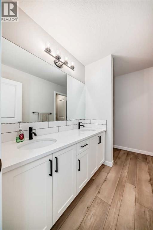 29 Cranbrook Mount Se, Calgary, Alberta  T3M 3N5 - Photo 32 - A2287514