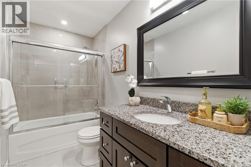 3 Pinehill Drive, Brantford, Ontario  N3T 0M5 - Photo 32 - 40810384