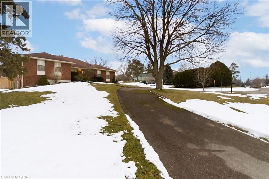 3 Pinehill Drive, Brantford, Ontario  N3T 0M5 - Photo 8 - 40810384