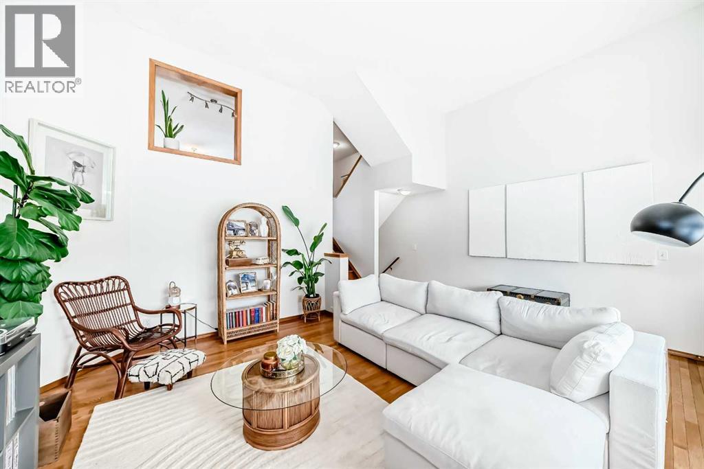 246 Rocky Ridge Court Nw, Calgary, Alberta  T3G 4S8 - Photo 10 - A2288404