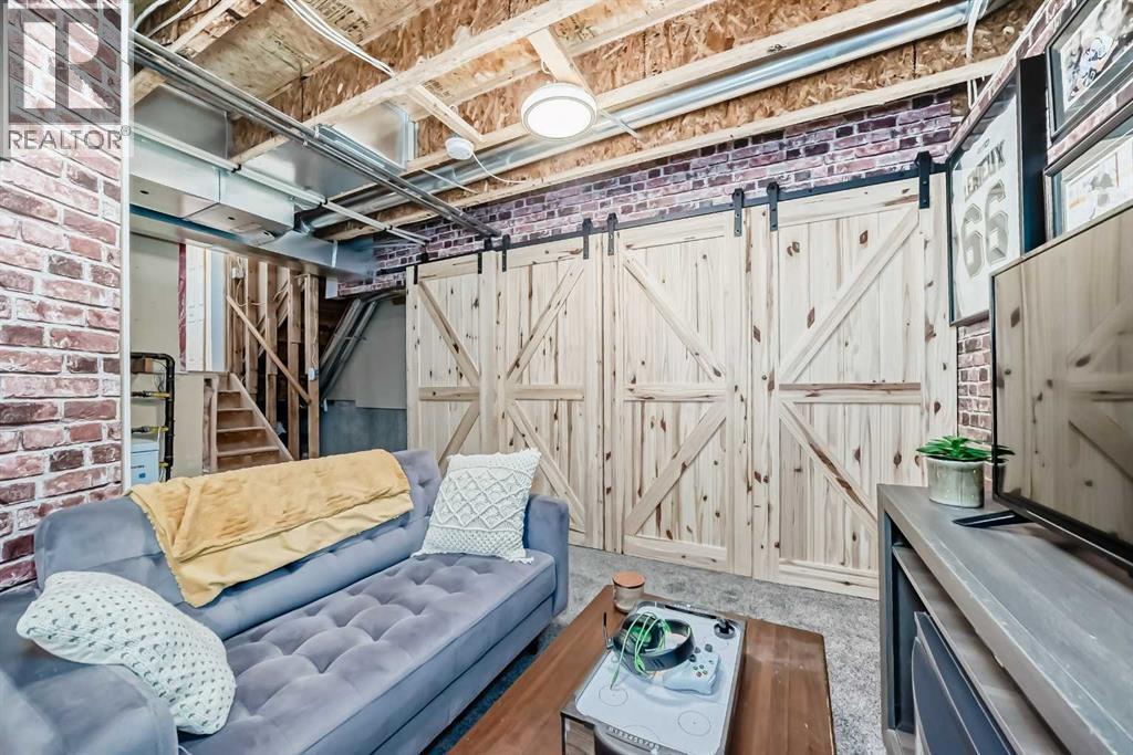 246 Rocky Ridge Court Nw, Calgary, Alberta  T3G 4S8 - Photo 33 - A2288404