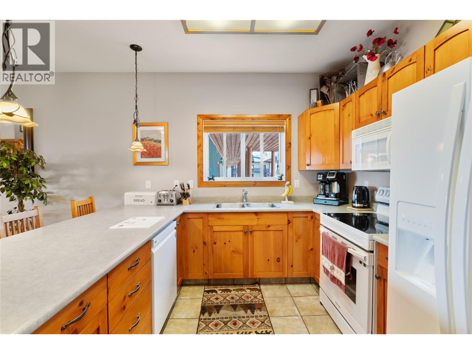 890 Dogwood Drive Unit# 307, Kimberley, British Columbia V1A 2Y9 - Photo 5 - 10378320