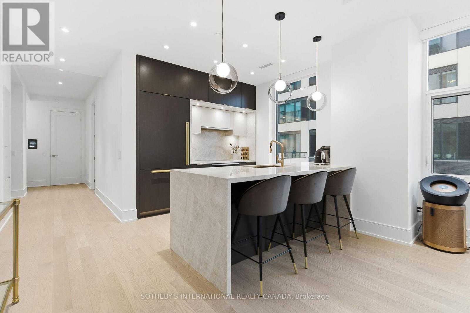 702 - 455 Wellington Street W, Toronto (Waterfront Communities), Ontario  M5V 0V8 - Photo 14 - C12870492