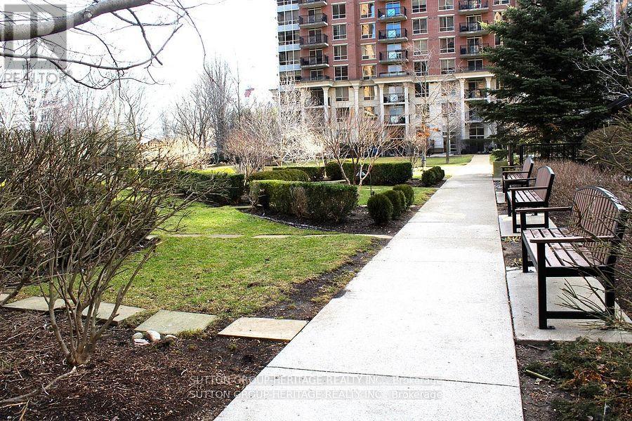 211 - 1105 Leslie Street, Toronto (Banbury-Don Mills), Ontario  M3C 4G9 - Photo 34 - C12870518