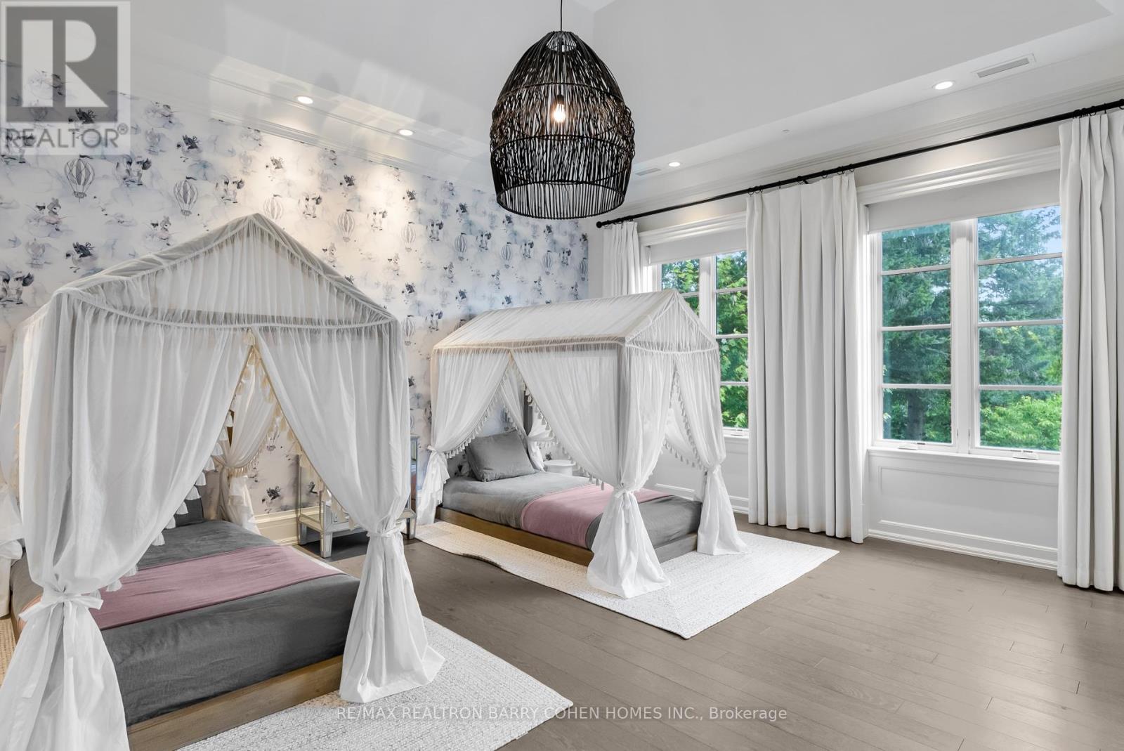 19 Country Lane, Toronto, Ontario  M2L 1E1 - Photo 28 - C12870578