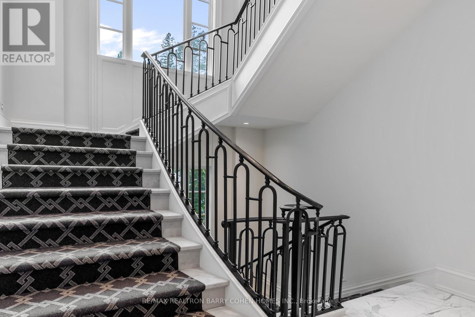 19 Country Lane, Toronto, Ontario  M2L 1E1 - Photo 33 - C12870578