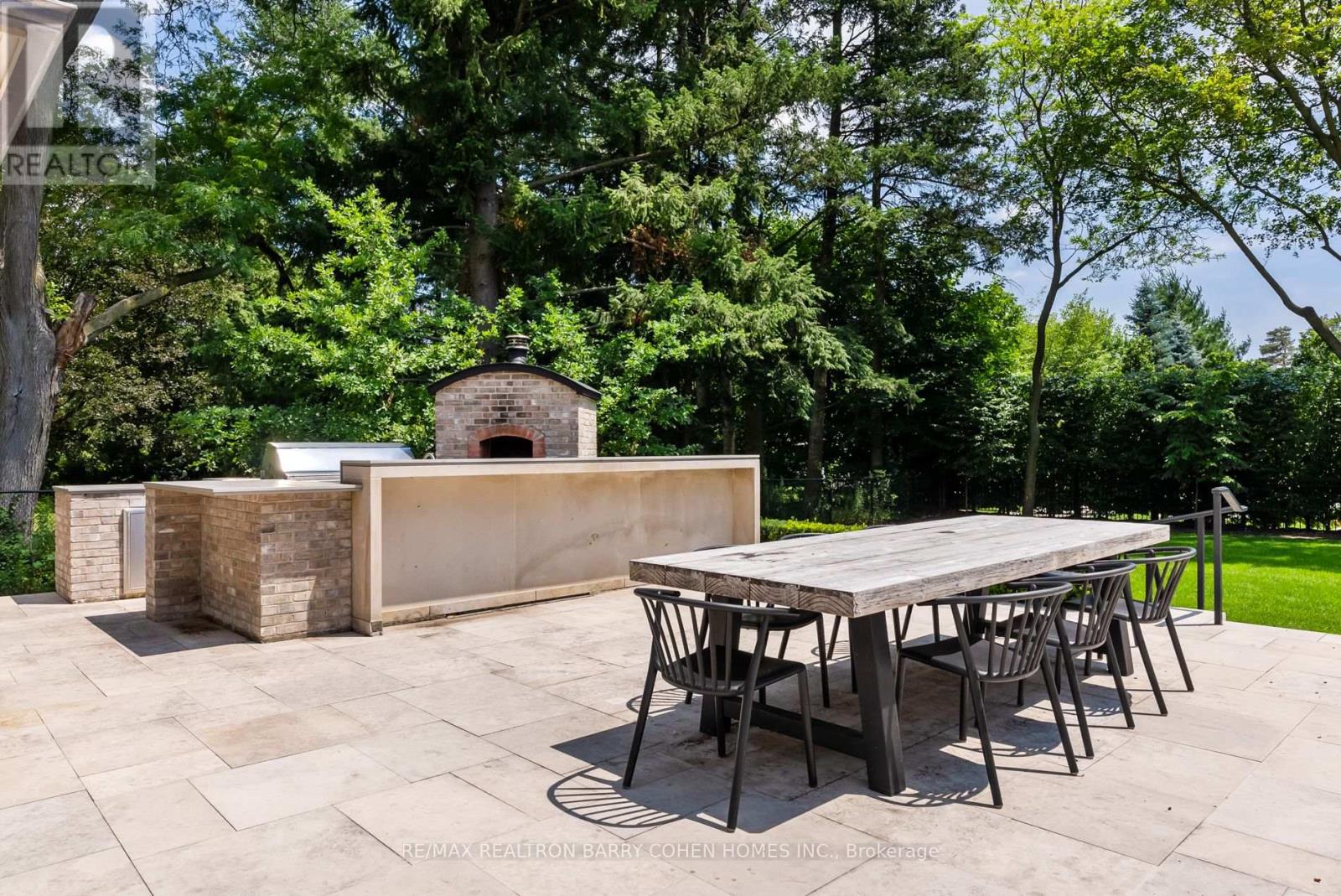 19 Country Lane, Toronto, Ontario  M2L 1E1 - Photo 46 - C12870578