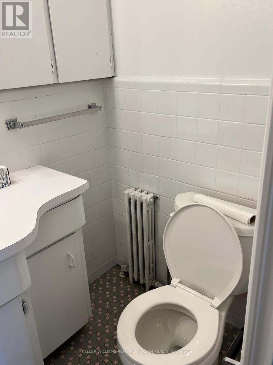 5 - 3 Meadowbrook Road, Toronto (Englemount-Lawrence), Ontario  M6B 2S3 - Photo 17 - C12870606