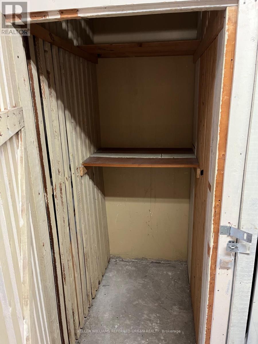 5 - 3 Meadowbrook Road, Toronto (Englemount-Lawrence), Ontario  M6B 2S3 - Photo 33 - C12870606