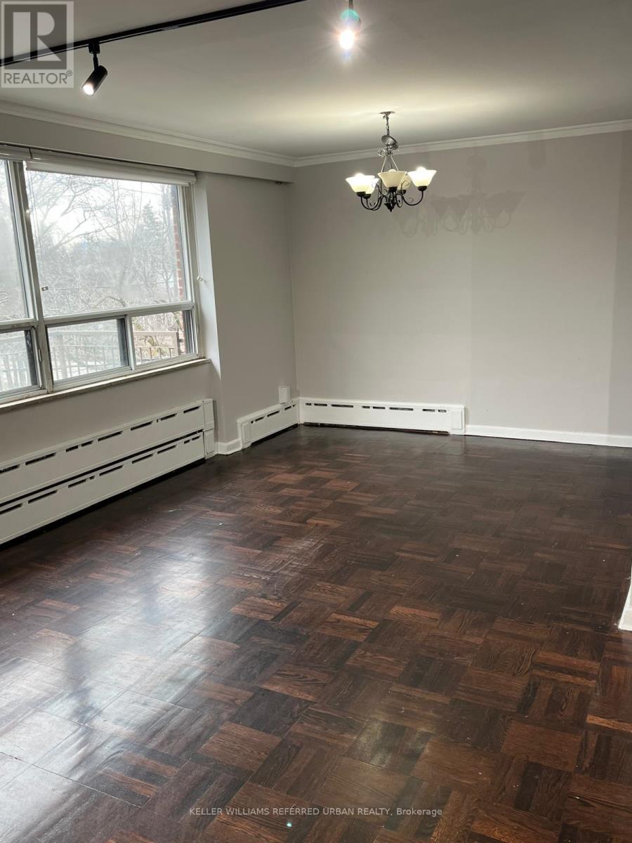 5 - 3 Meadowbrook Road, Toronto (Englemount-Lawrence), Ontario  M6B 2S3 - Photo 7 - C12870606