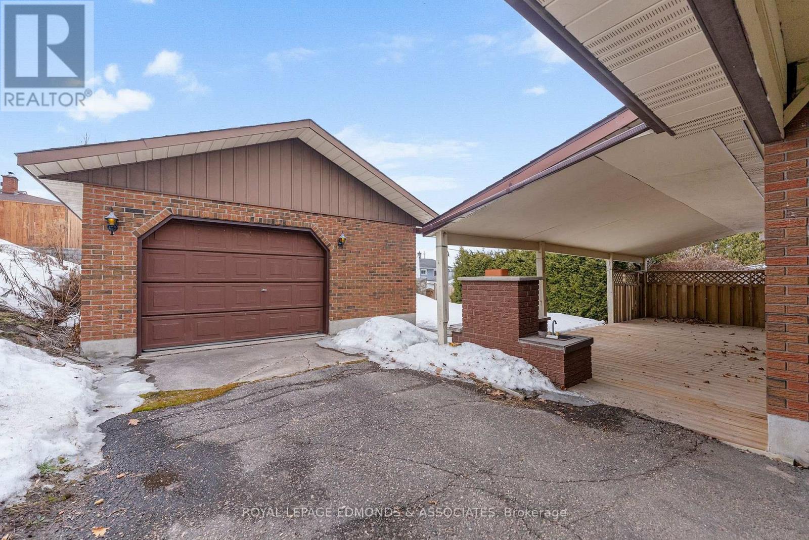 90 Deacon Street, Pembroke, Ontario  K8A 2J4 - Photo 35 - X12870448