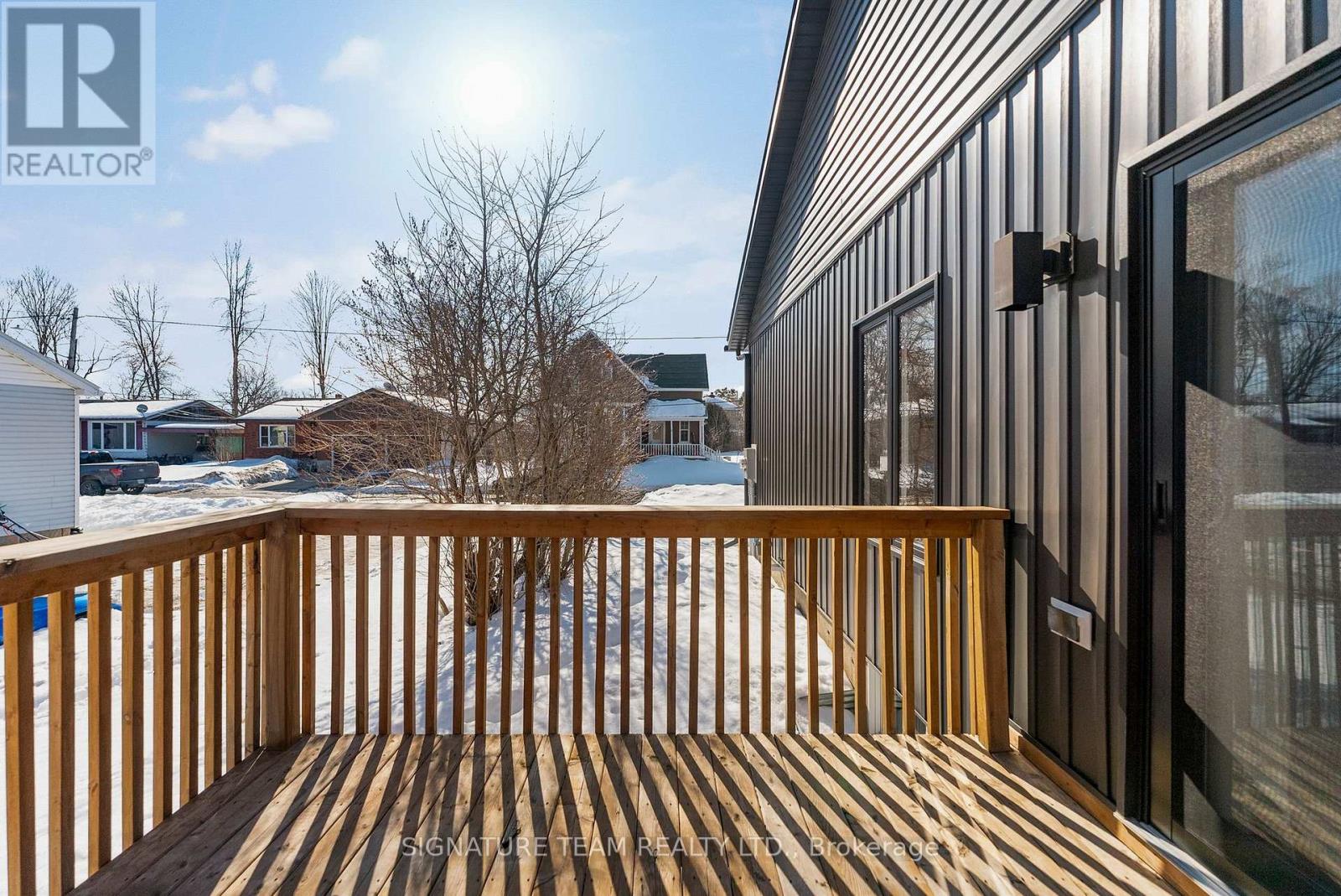 12 Simpson Street, Whitewater Region, Ontario  K0J 1K0 - Photo 32 - X12870592