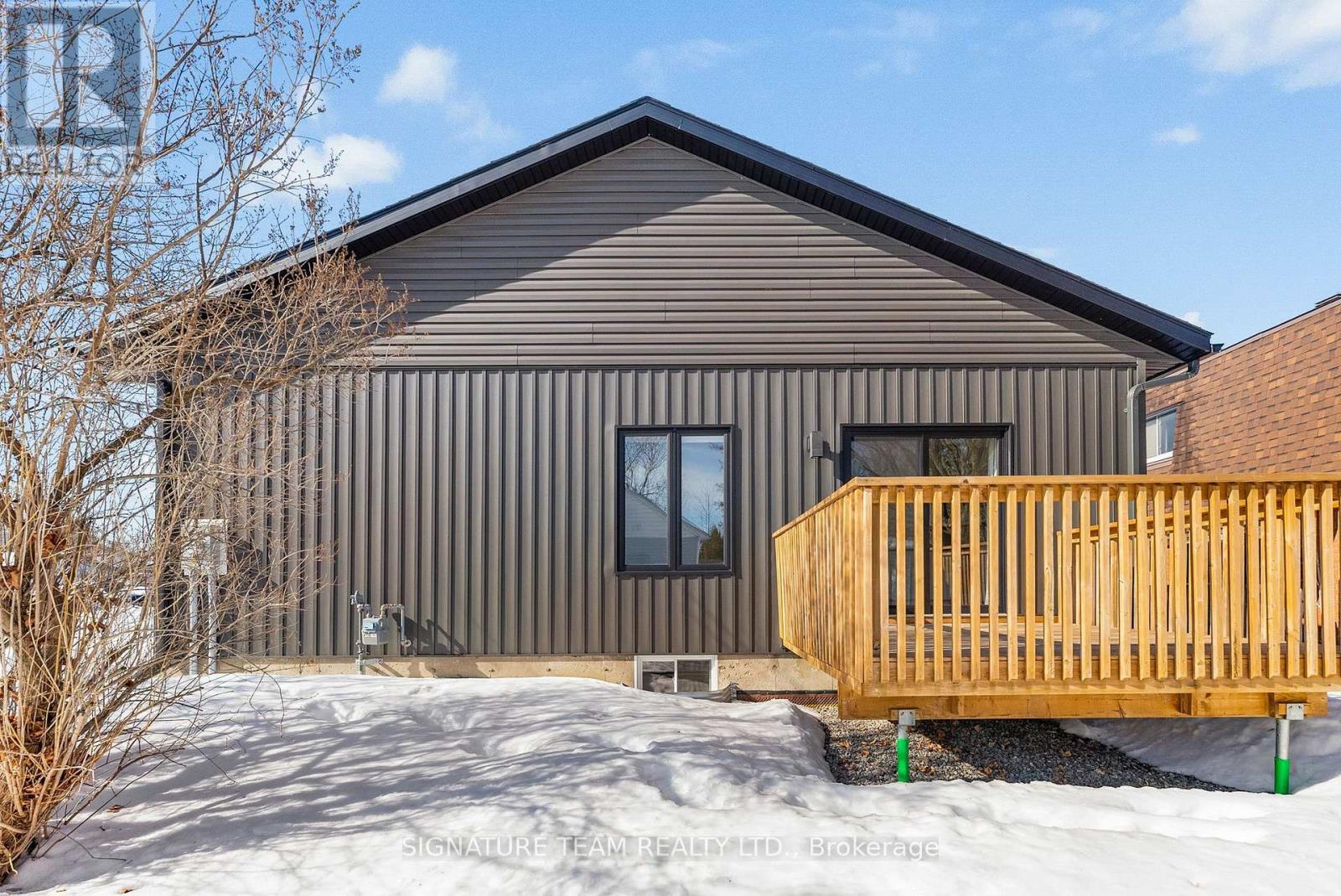 12 Simpson Street, Whitewater Region, Ontario  K0J 1K0 - Photo 33 - X12870592