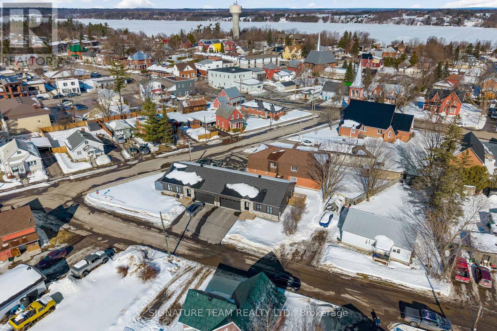 12 Simpson Street, Whitewater Region, Ontario  K0J 1K0 - Photo 38 - X12870592