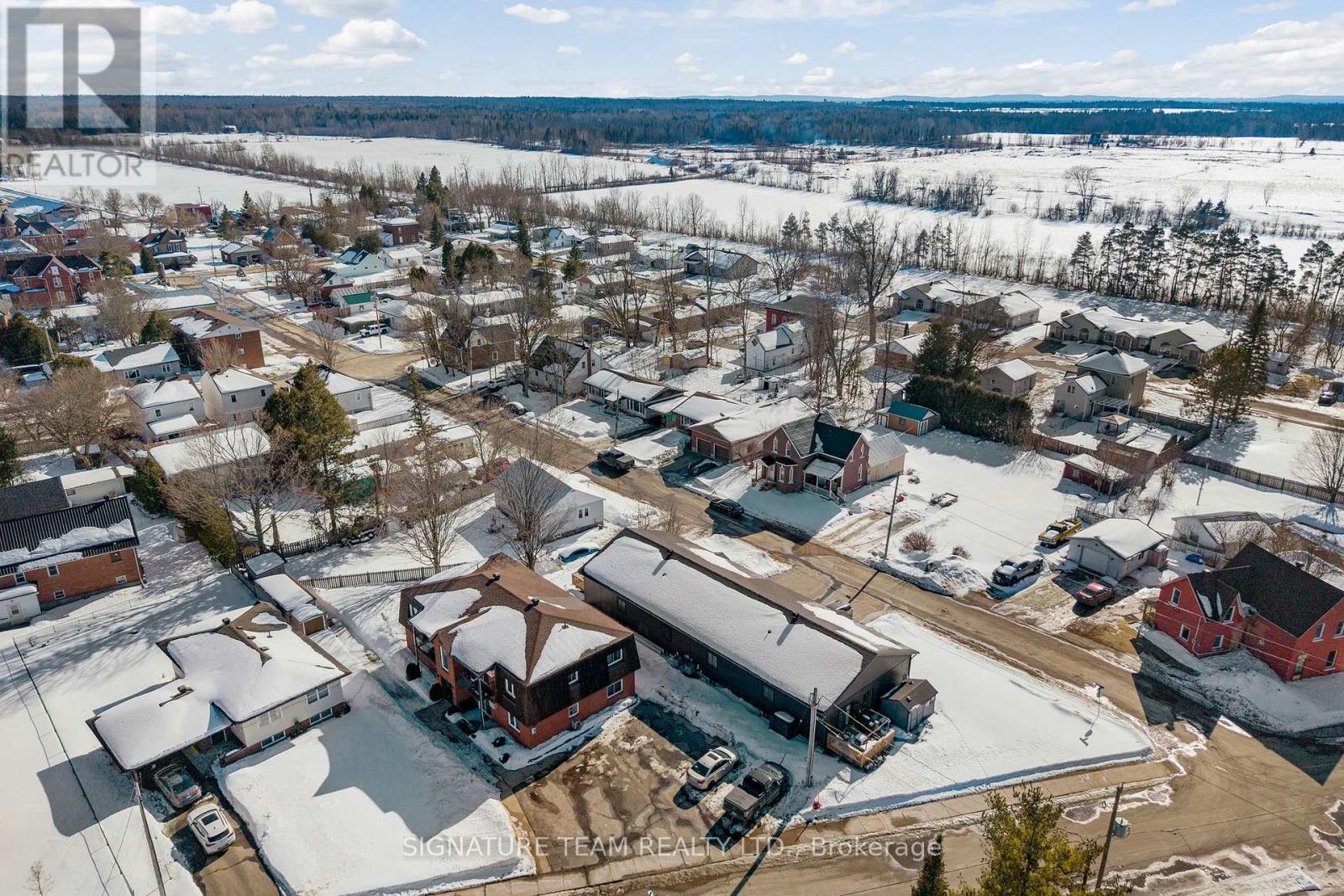 12 Simpson Street, Whitewater Region, Ontario  K0J 1K0 - Photo 42 - X12870592