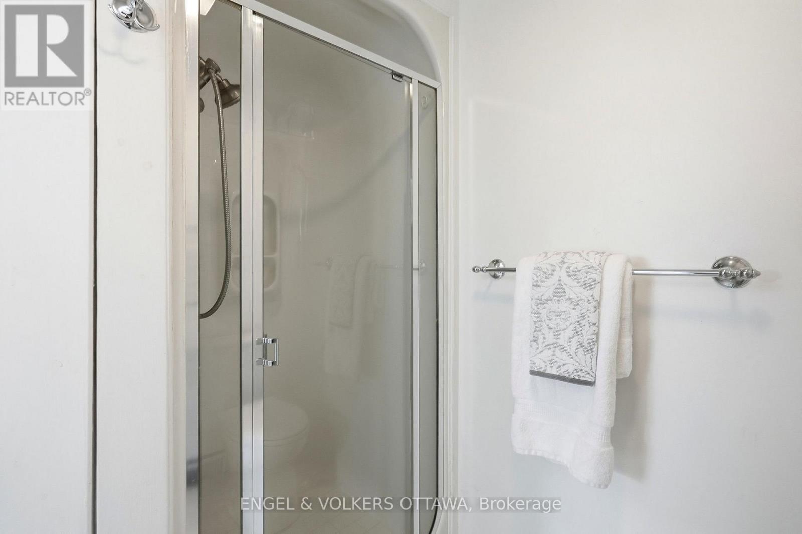 321 James Street, Ottawa, Ontario  K1R 5M8 - Photo 16 - X12870436