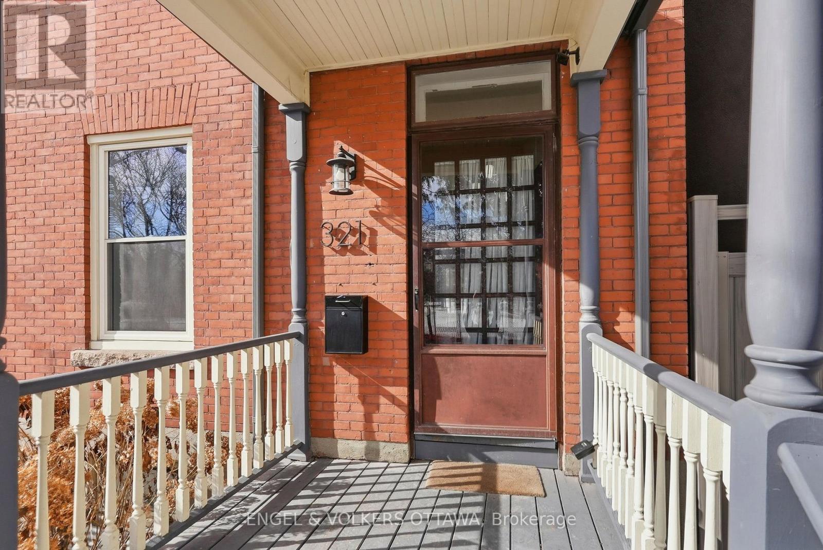 321 James Street, Ottawa, Ontario  K1R 5M8 - Photo 2 - X12870436