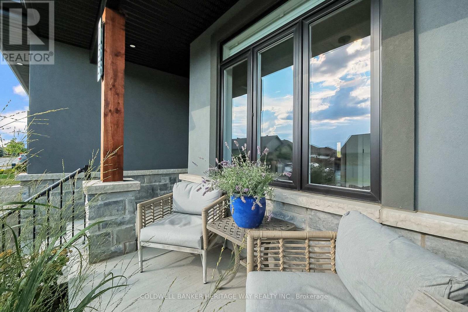 133 Johanna Street, Mississippi Mills, Ontario  K0A 1A0 - Photo 3 - X12870458