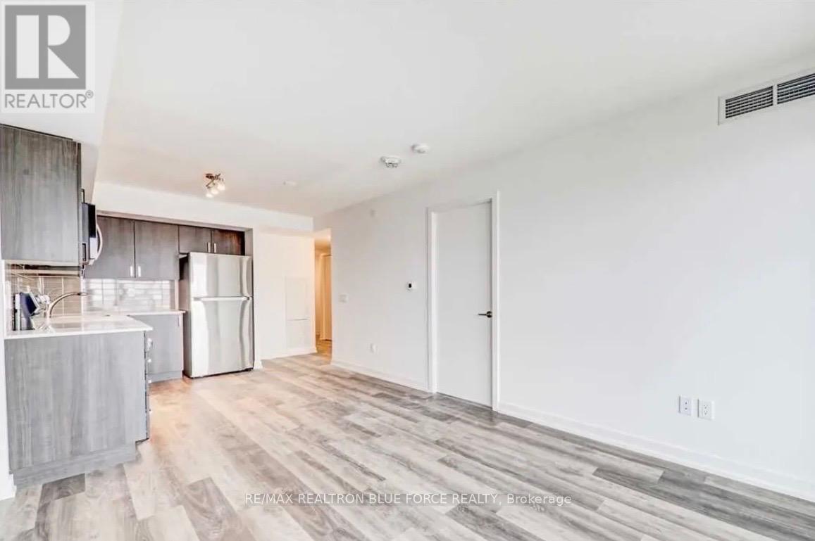 810 - 1480 Bayly Street, Pickering (Bay Ridges), Ontario  L1W 0C2 - Photo 3 - E12870362