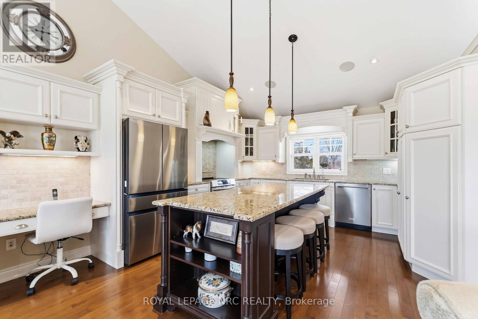 2773 Centre Street, Pelham, Ontario  L2R 6P7 - Photo 13 - X12870472