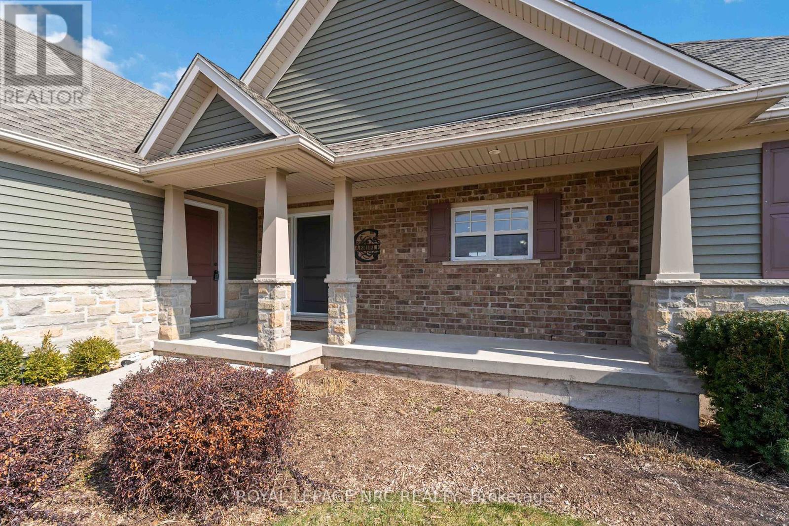 2773 Centre Street, Pelham, Ontario  L2R 6P7 - Photo 2 - X12870472