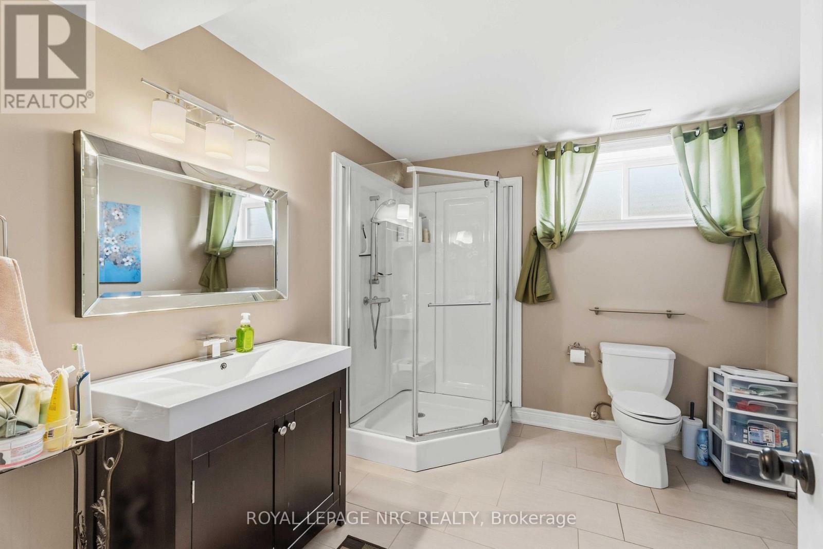 2773 Centre Street, Pelham, Ontario  L2R 6P7 - Photo 36 - X12870472