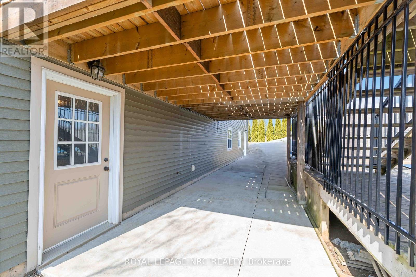 2773 Centre Street, Pelham, Ontario  L2R 6P7 - Photo 39 - X12870472