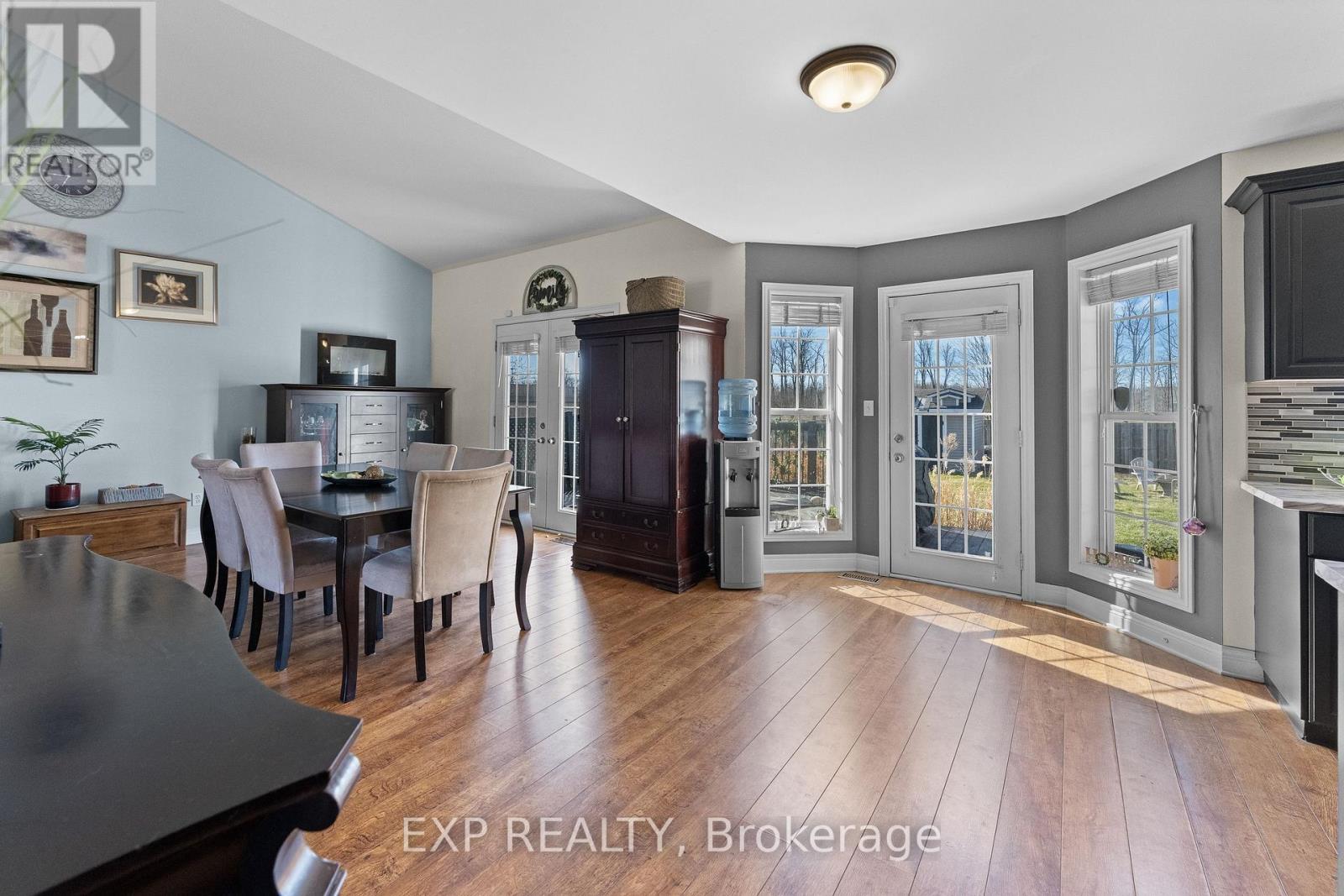 735 Nancy Road, Fort Erie (Lakeshore), Ontario  L2A 6P8 - Photo 15 - X12870476