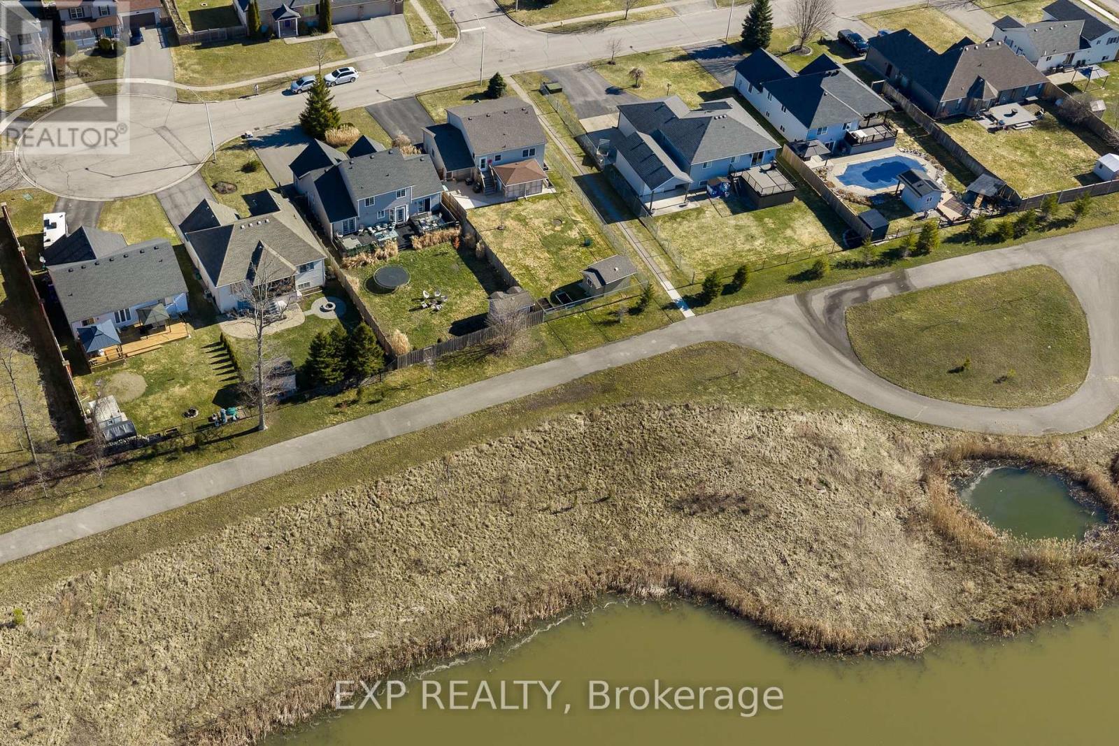 735 Nancy Road, Fort Erie (Lakeshore), Ontario  L2A 6P8 - Photo 46 - X12870476