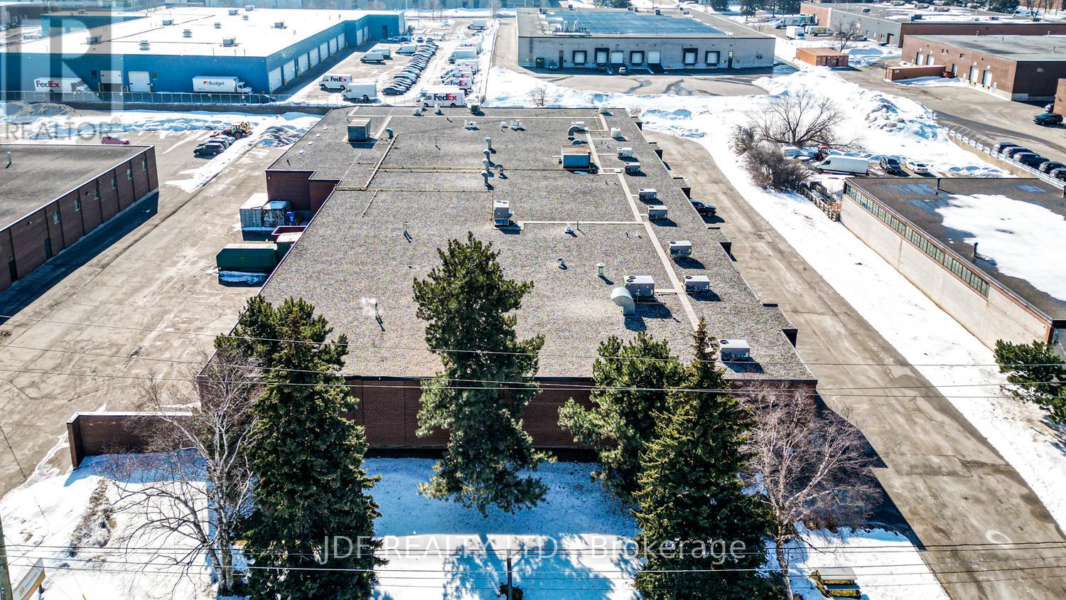 75 Denison Street, Markham (Milliken Mills West), Ontario  L3R 1B5 - Photo 2 - N12870456