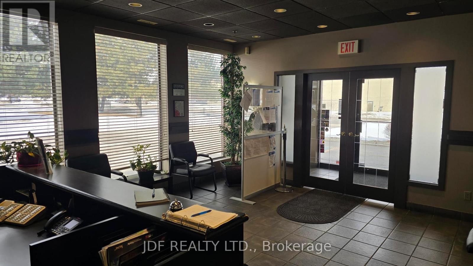 75 Denison Street, Markham (Milliken Mills West), Ontario  L3R 1B5 - Photo 7 - N12870456