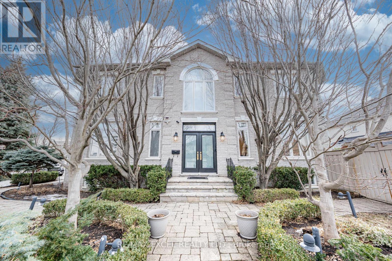 171 LAWRIE ROAD, Vaughan, Ontario