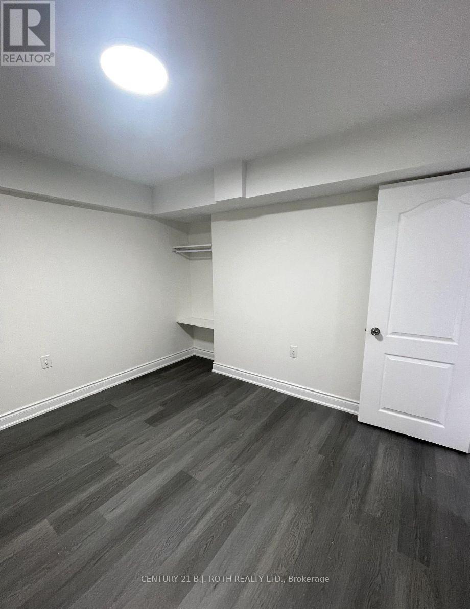 60 Sasco Way, Essa (Angus), Ontario  L0M 1B0 - Photo 11 - N12870508