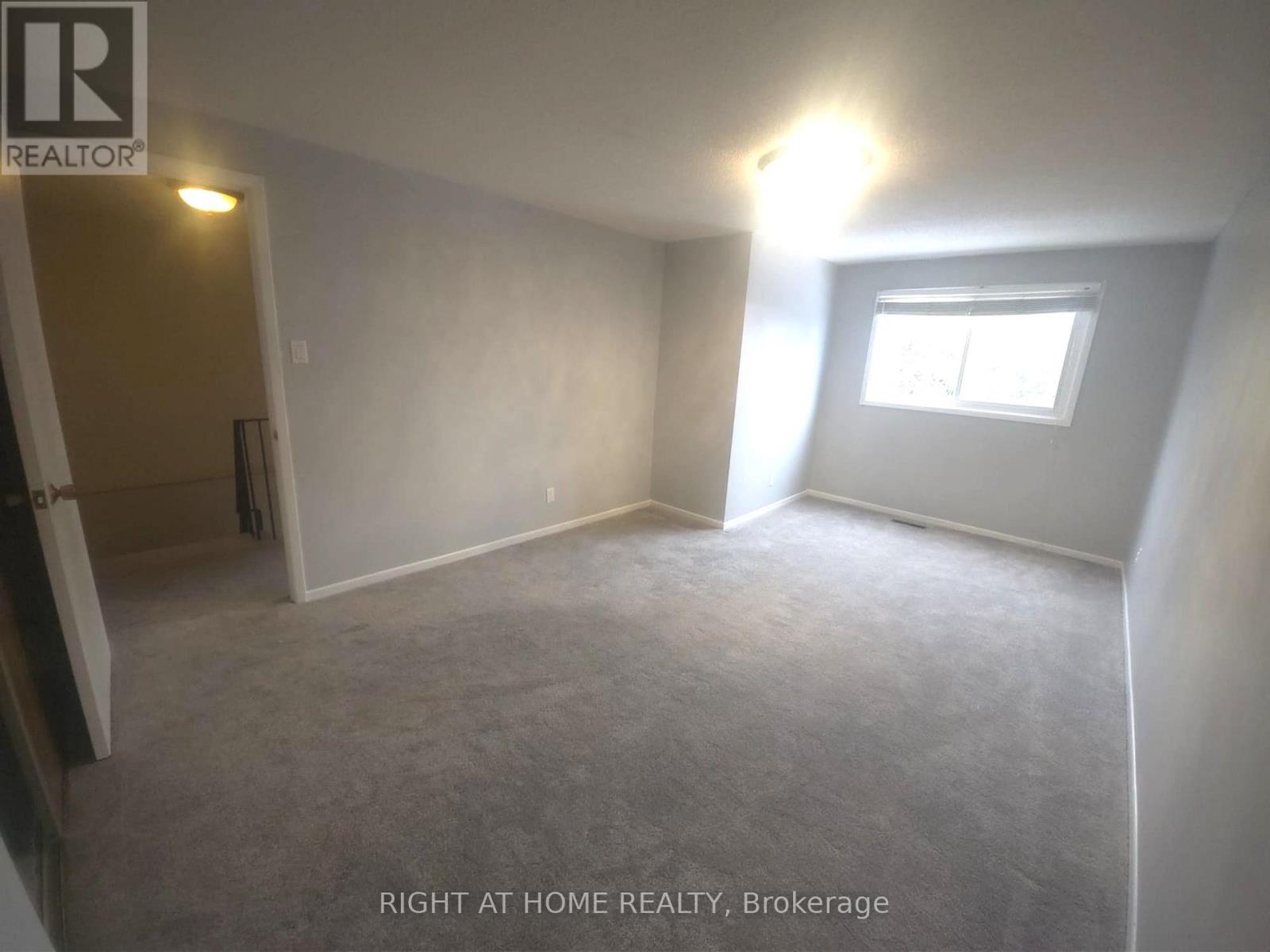 13 Spring Street, Whitchurch-Stouffville (Stouffville), Ontario  L4A 7X1 - Photo 19 - N12870520