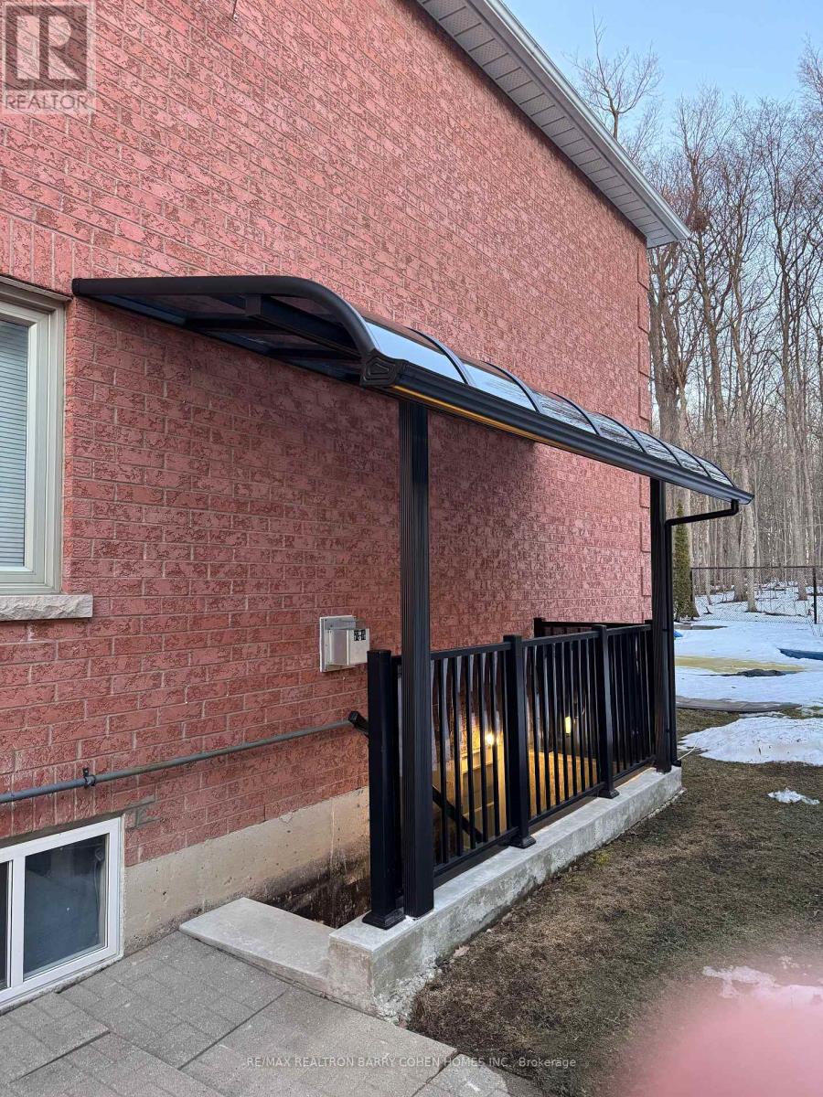 Basement - 493 Worth Boulevard, Vaughan (Beverley Glen), Ontario  L4J 8A9 - Photo 2 - N12870552