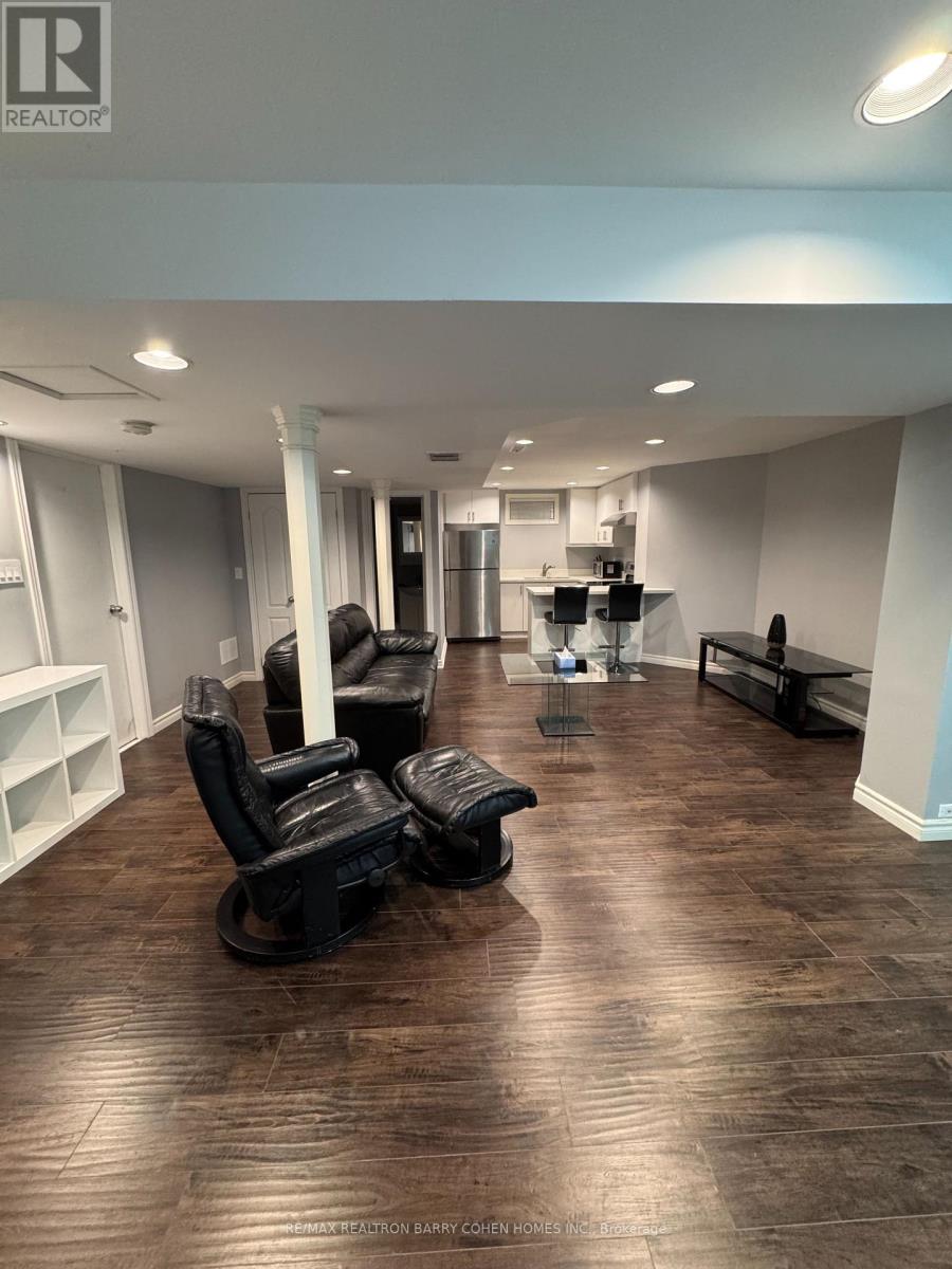 Basement - 493 Worth Boulevard, Vaughan (Beverley Glen), Ontario  L4J 8A9 - Photo 7 - N12870552