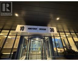 1912 - 38 HONEYCRISP CRESCENT, Vaughan, Ontario